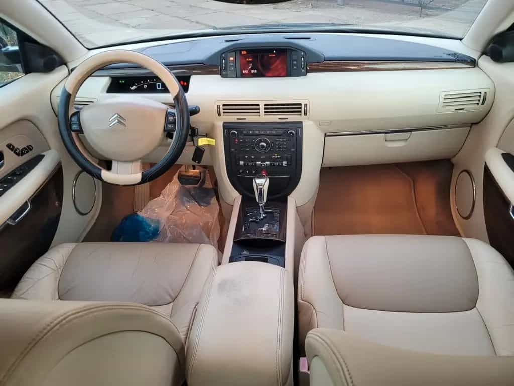 Citroën C6 Business Class*TOP AUSSTATTUNG*2.BESITZ*TÜV N 03/2010-photo-8