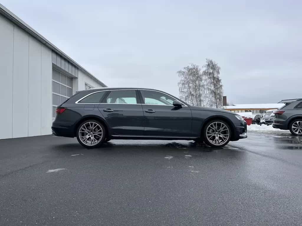 Audi A4 Avant 45 3.0 TDI quattro S tronic Advanced 19 11/2019-photo-3
