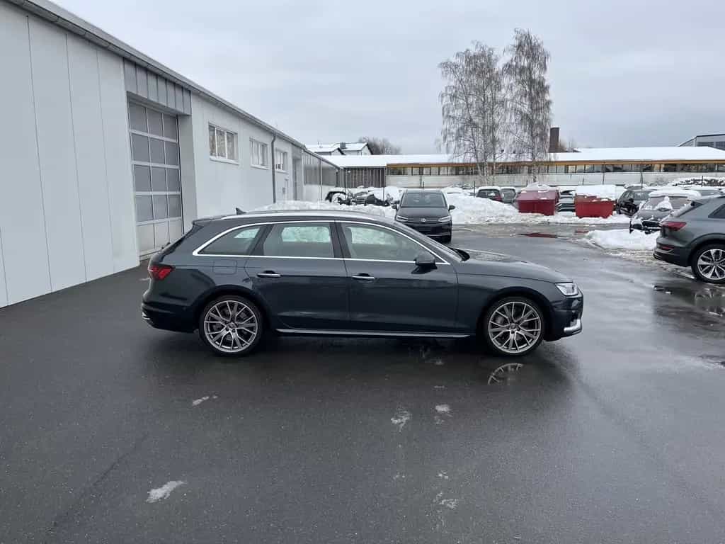 Audi A4 Avant 45 3.0 TDI quattro S tronic Advanced 19 11/2019-photo-4