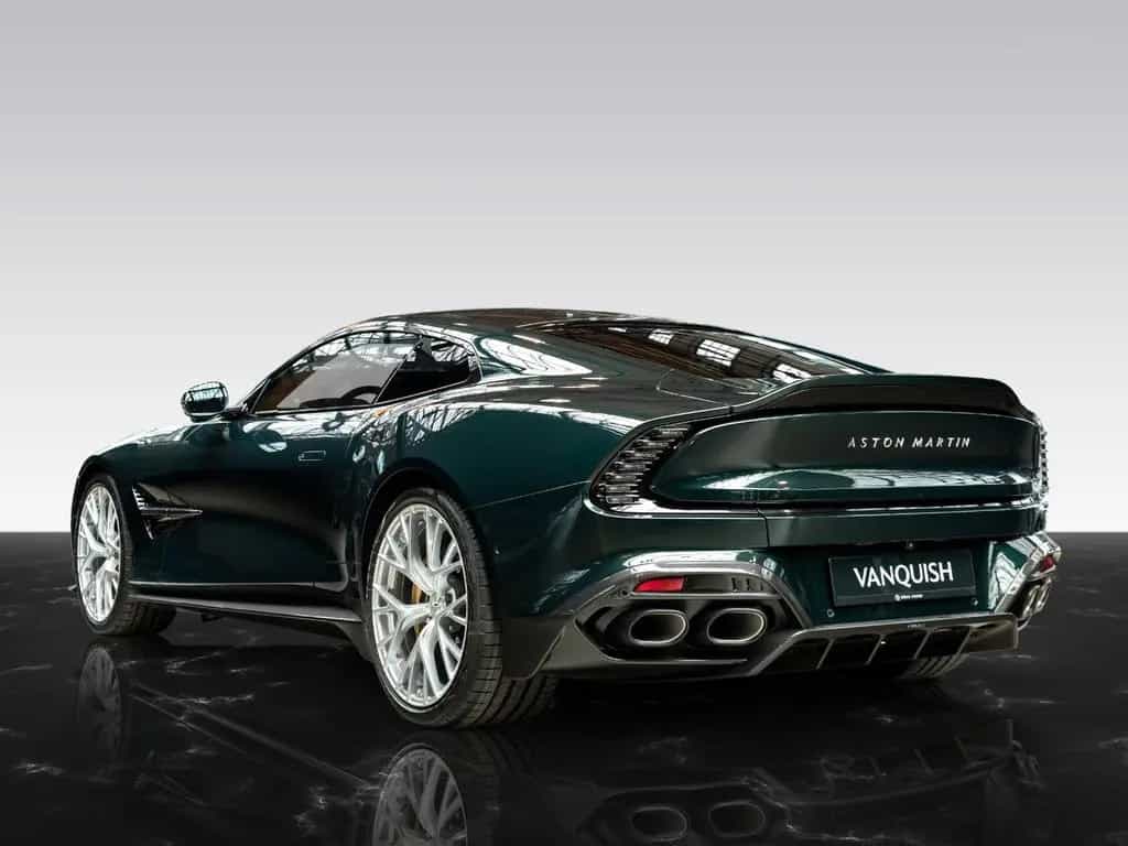 Aston Martin Vanquish | Q Paint | Carbon Gloss Exterior 07/2025-photo-1