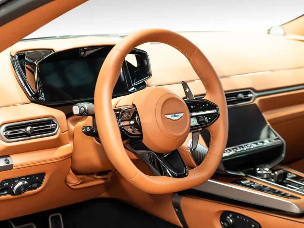 Aston Martin Vanquish | Q Paint | Carbon Gloss Exterior 07/2025-photo-18