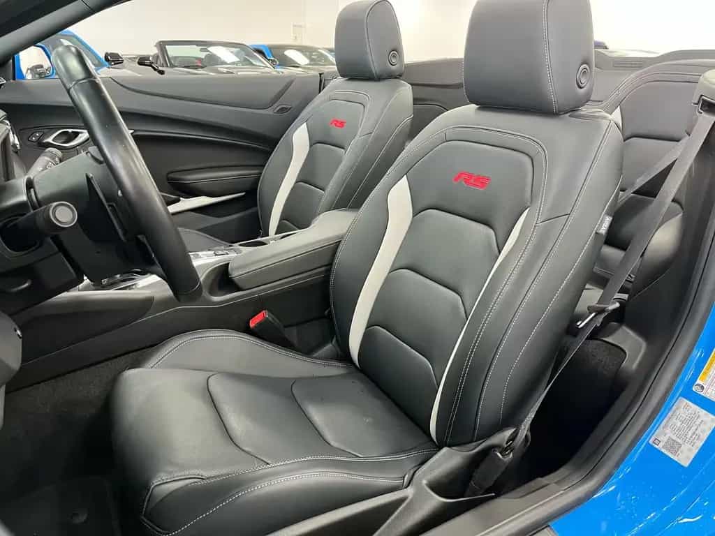 Chevrolet Camaro 2,0l Turbo Cabrio *AUT / LEDER/ZL1 Front* 06/2022-photo-10