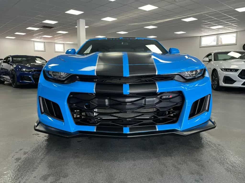 Chevrolet Camaro 2,0l Turbo Cabrio *AUT / LEDER/ZL1 Front* 06/2022-photo-3