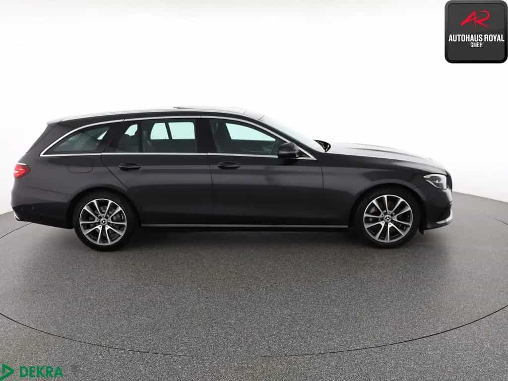 Mercedes-Benz E-Class d T 4M AVANTGADRE STANDHEIZ,360GRAD,MEMORY 04/2022-photo-5