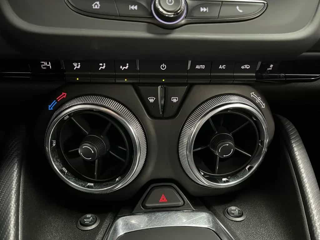 Chevrolet Camaro RS *3,6l V6 ZL1 / Performance/ SHZ* 10/2022-photo-15