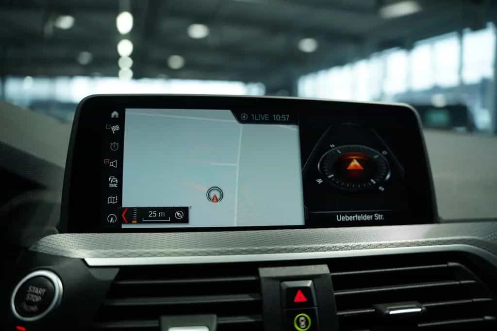 BMW X3 xD 20 i M Sport *H-UP *HiFi *Business-P 08/2019-photo-24