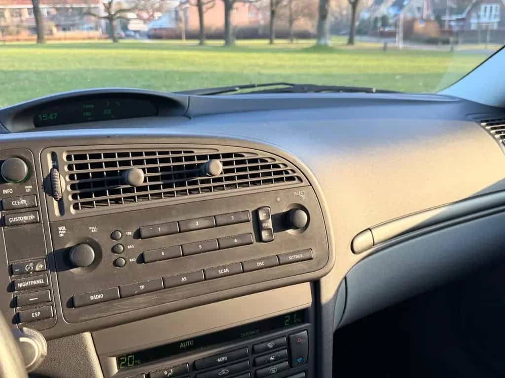 Saab 9-3 1.8t Arc Sport-Limousine Arc 1. Hand 106.172 03/2003-photo-11