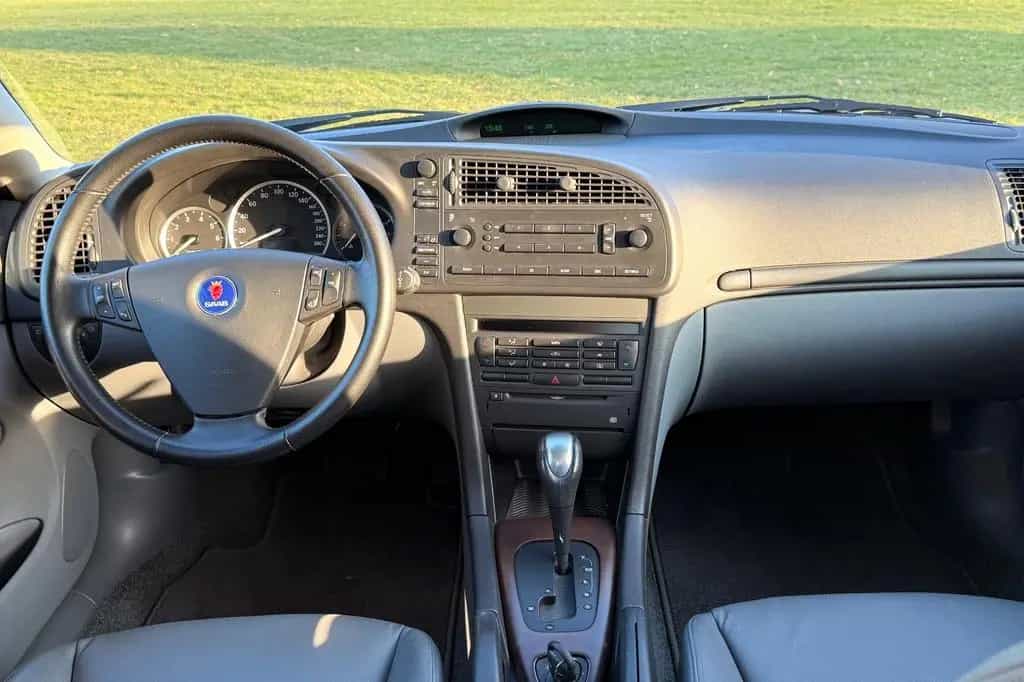 Saab 9-3 1.8t Arc Sport-Limousine Arc 1. Hand 106.172 03/2003-photo-9