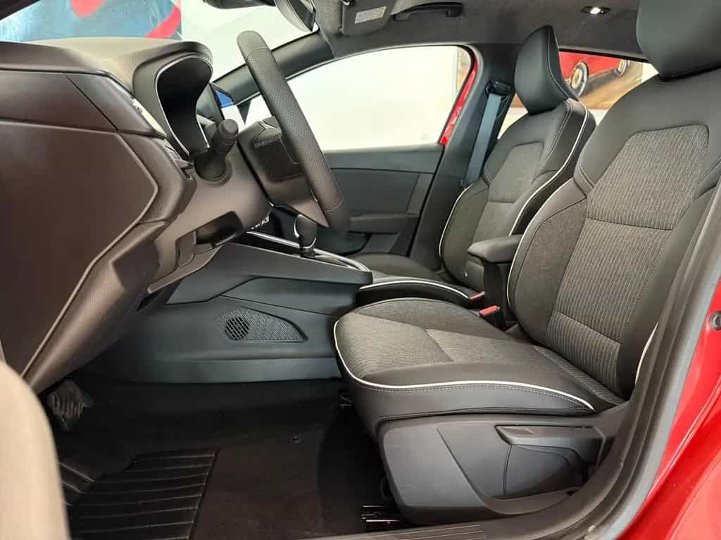 Mitsubishi Colt Diamant Edition 1.6 Hybrid 105 kW (143 P... 03/2024-photo-6