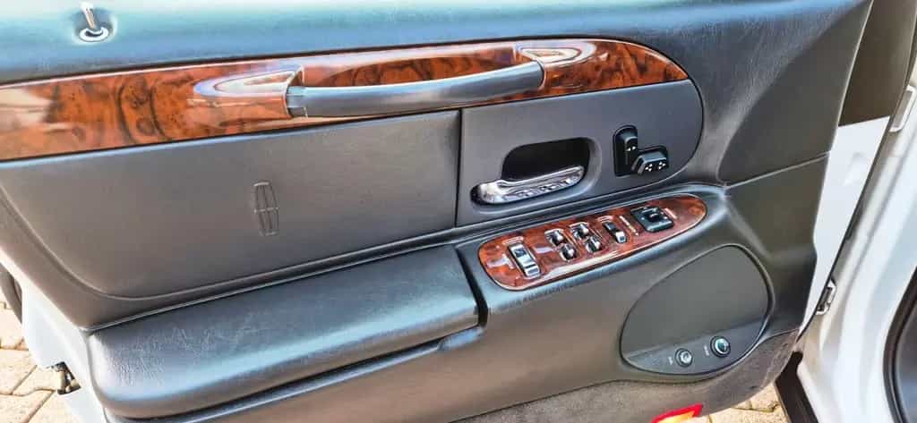 Lincoln Town Car Stretchlimousine 8,6 Meter lang V8 07/1999-photo-10