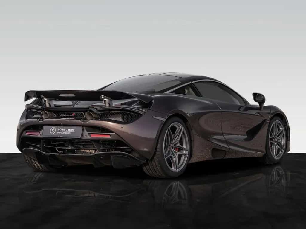 McLaren 720S Coupé | Full Carbon Exterior | Vehicle Lift 06/2017-photo-1