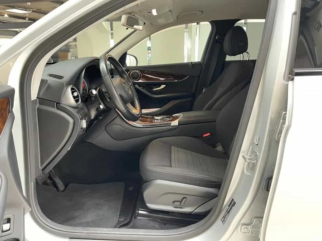 Mercedes-Benz GLC-Class 250 4Matic+Automatik+Navi+Klima+Alu+AHK+voll 08/2018-photo-8