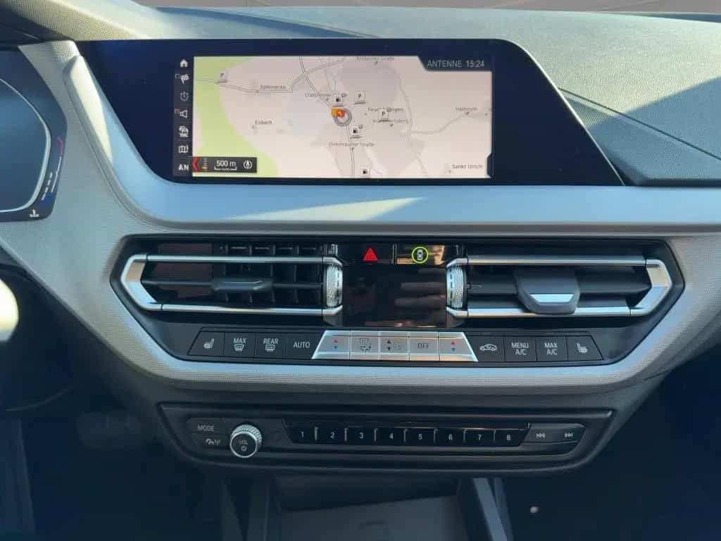 BMW 1 Series 118 i Limousine Advantage | Automatik | LED 03/2020-photo-12