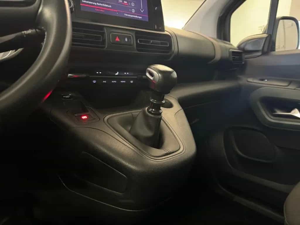 Citroën Berlingo M Shine XTR NAV PANODACH KAMERA SITZ.HZ 10/2018-photo-17