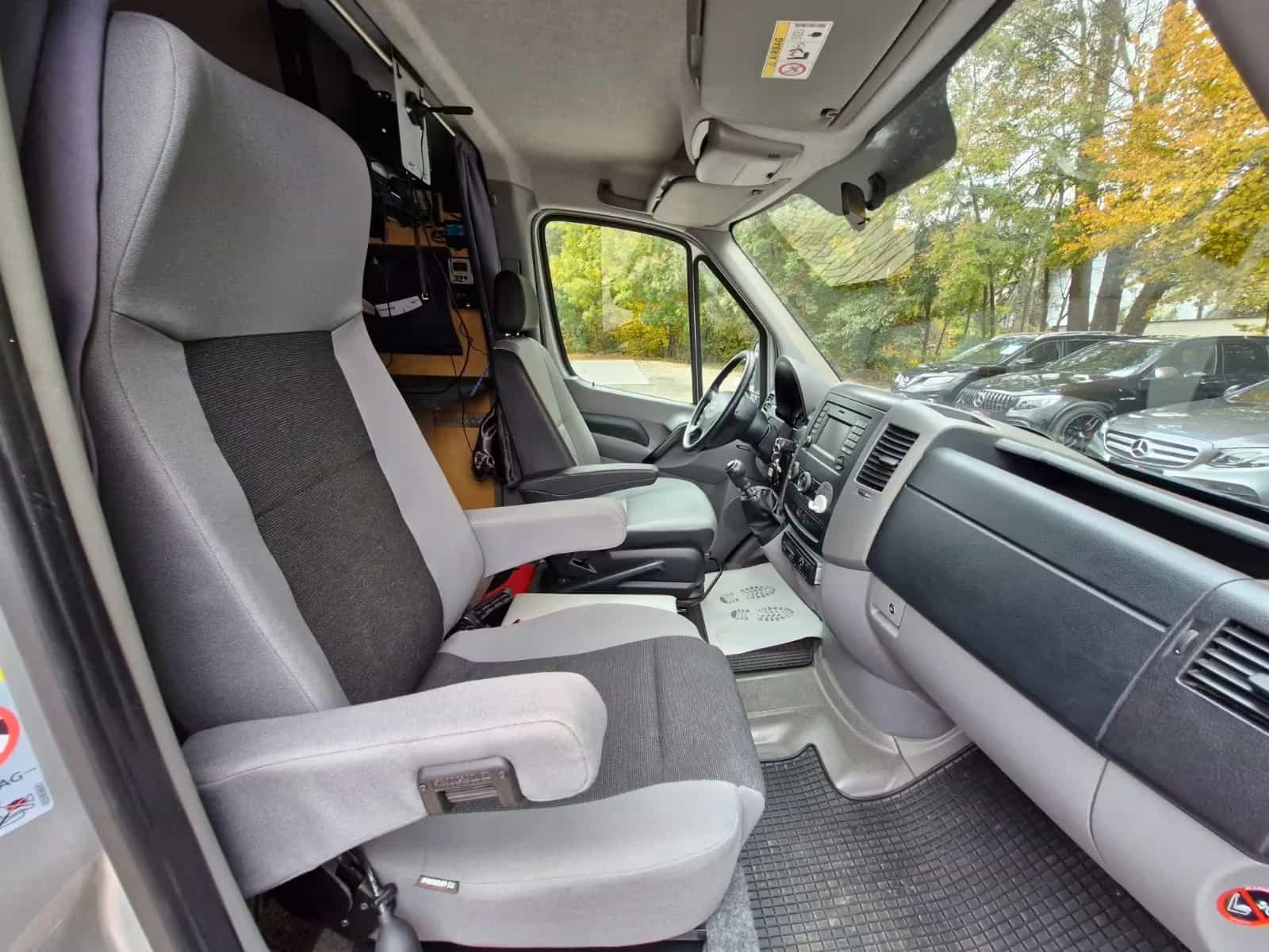 Volkswagen Crafter 12/2016-photo-10