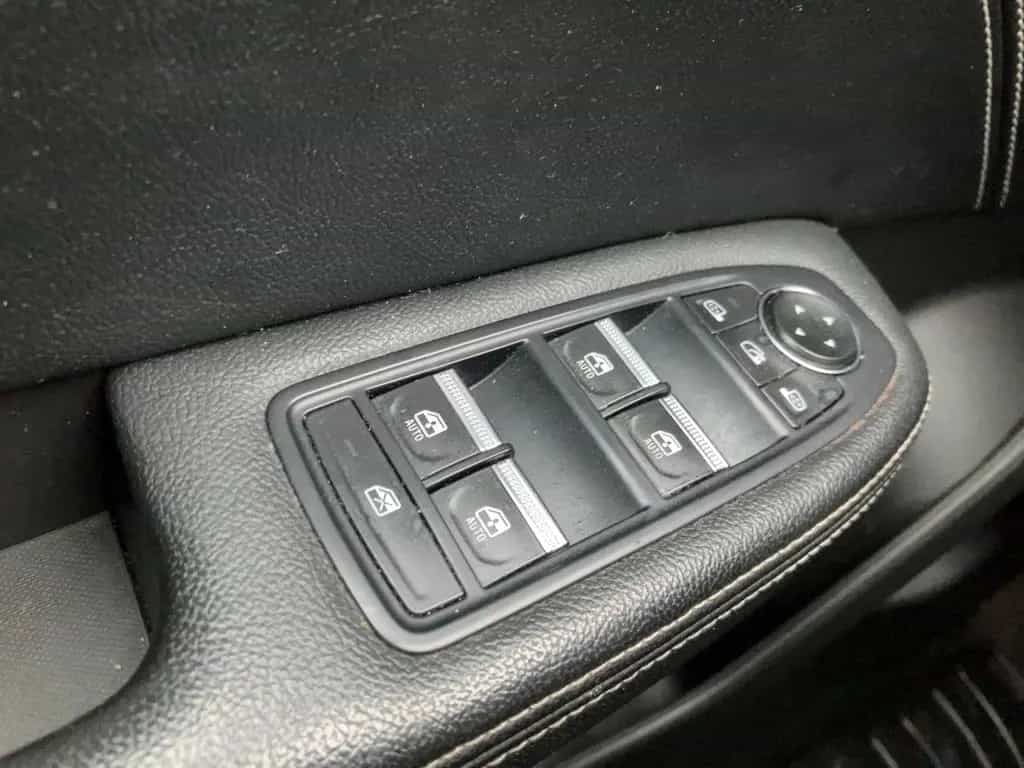 Renault Arkana TECHNO TCe 140 01/2024-photo-14