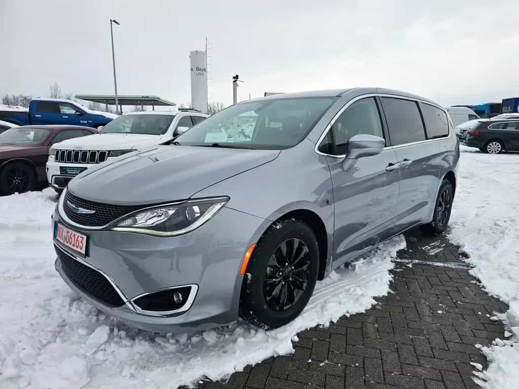 Chrysler Pacifica 3.6L V6 . TWA.PDC.Sitz.Heizung. 11/2019-photo-0