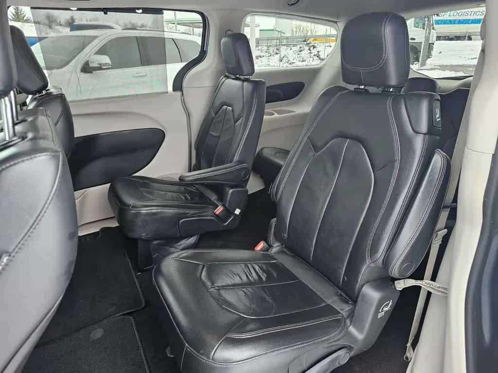 Chrysler Pacifica 3.6L V6 . TWA.PDC.Sitz.Heizung. 11/2019-photo-18