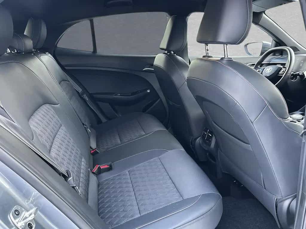 MG MG3 Hybrid+ Luxury / Navi / 360° Kamera 11/2024-photo-4