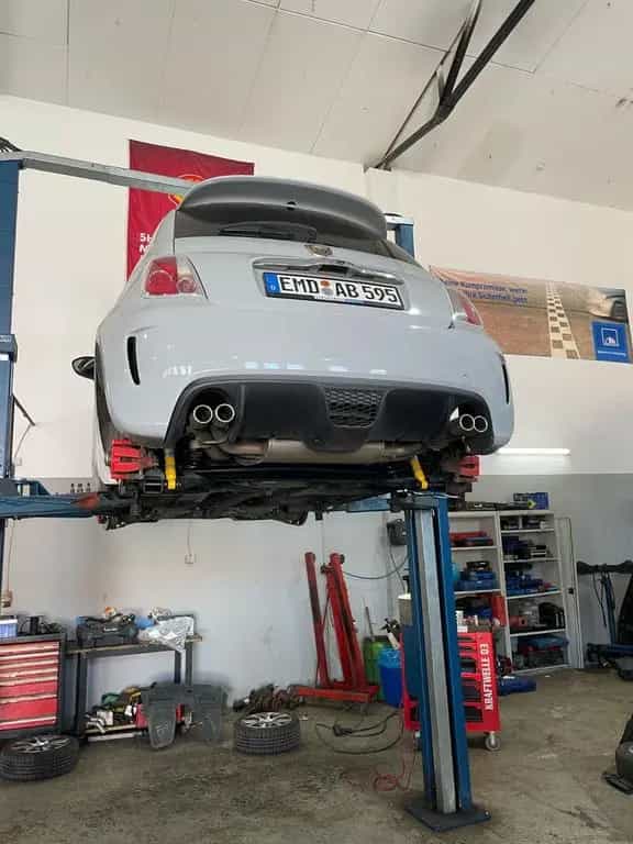 Abarth 500 1.4 T-Jet 16V Custom Custom 04/2011-photo-11
