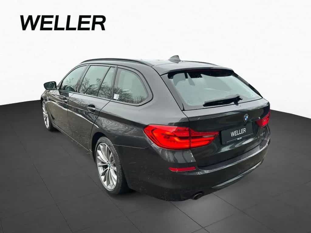 BMW 5 Series 520d xDrive T Sport AHK,PANO,AdLED,HUD,DA+,PA+ 07/2020-photo-5