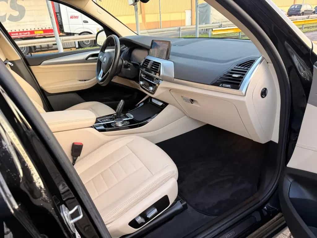 BMW X3 xDrive20d Luxury Line/LED/KAM/SHZ/NAV/PDC! 08/2021-photo-9