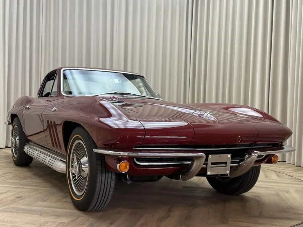 Corvette C2 Chevrolet Coupé / Matching Numbers / 350 PK / 07/1965-photo-31