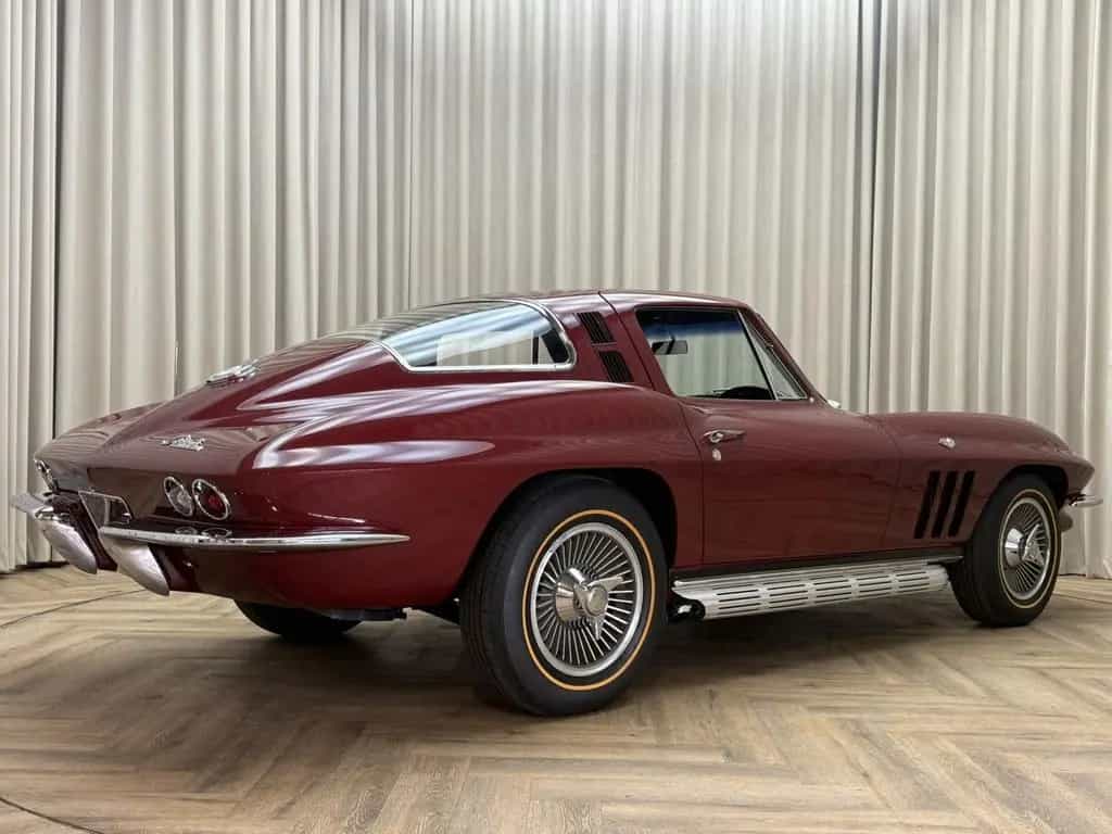 Corvette C2 Chevrolet Coupé / Matching Numbers / 350 PK / 07/1965-photo-33