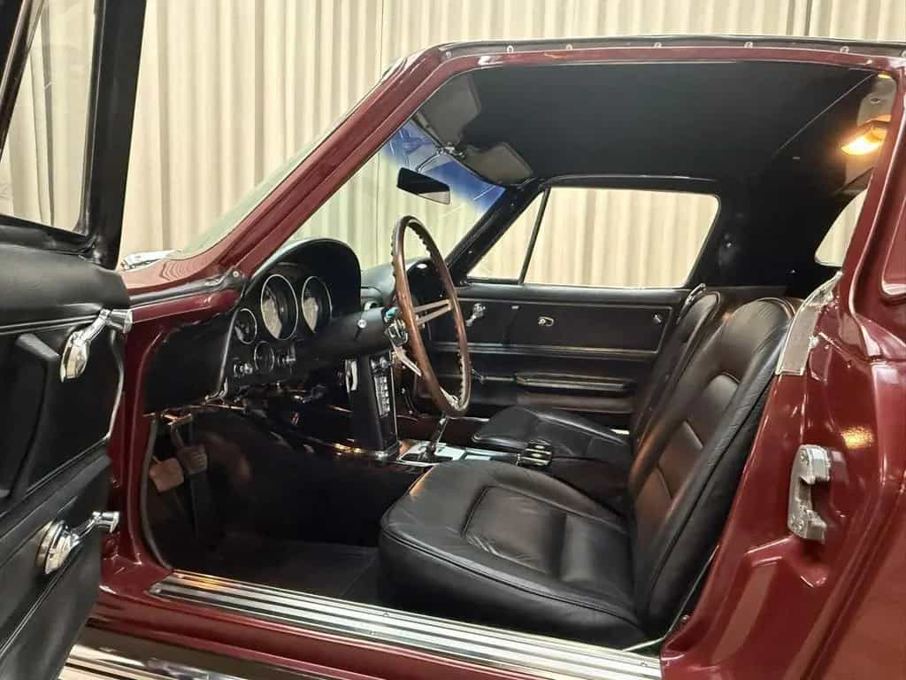 Corvette C2 Chevrolet Coupé / Matching Numbers / 350 PK / 07/1965-photo-40