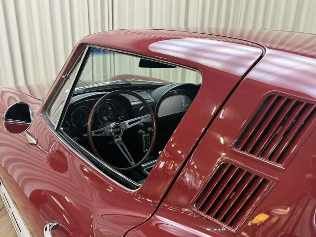 Corvette C2 Chevrolet Coupé / Matching Numbers / 350 PK / 07/1965-photo-44
