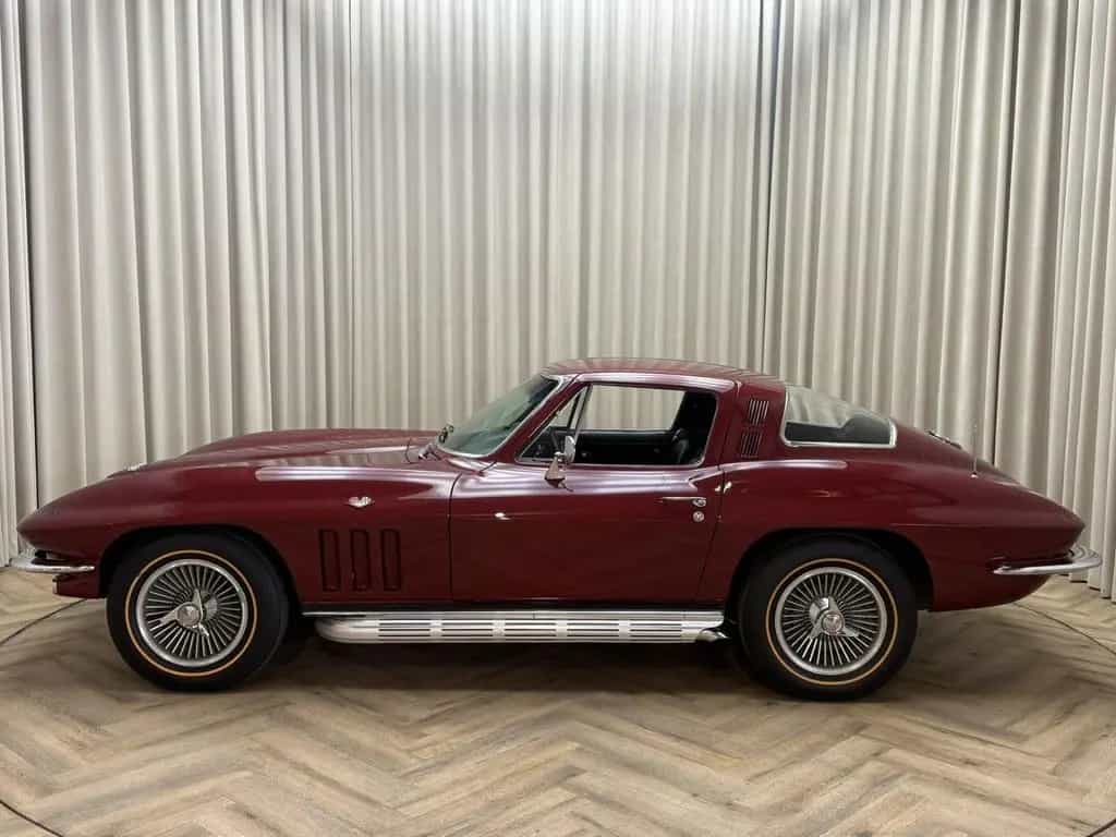 Corvette C2 Chevrolet Coupé / Matching Numbers / 350 PK / 07/1965-photo-6