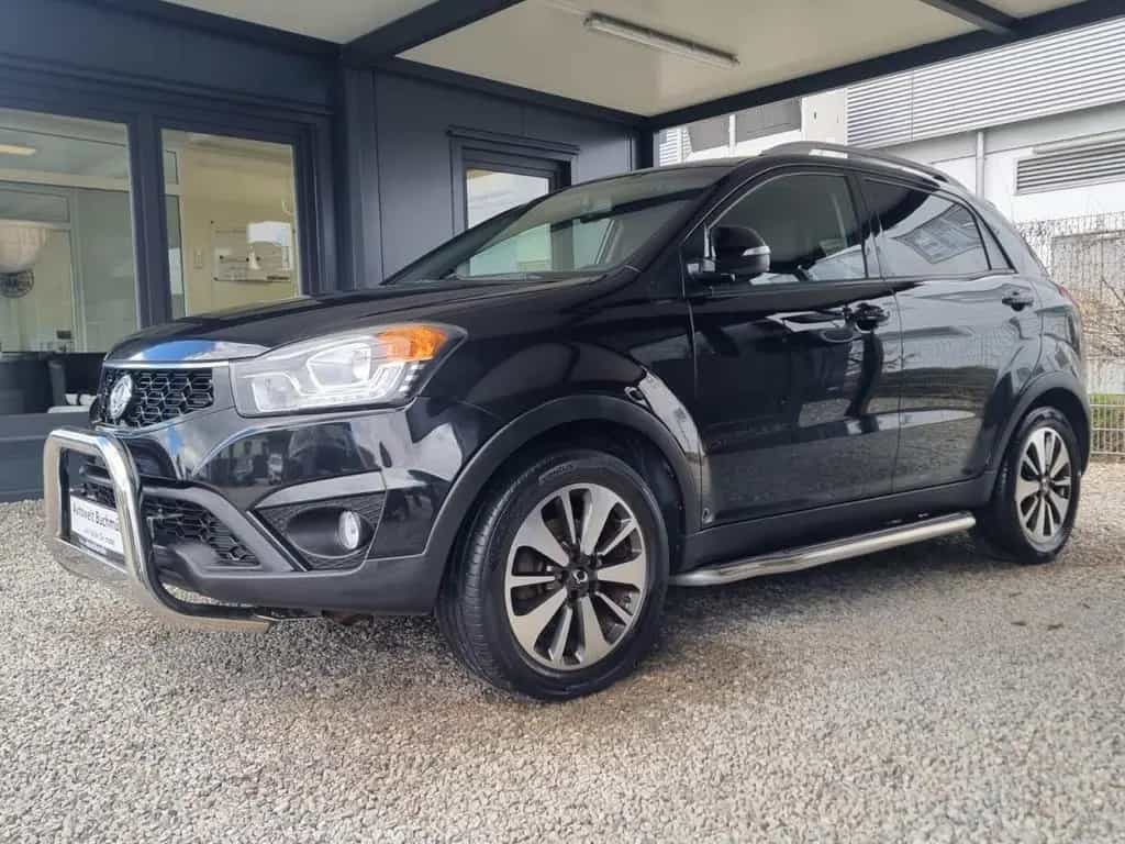 Ssangyong Korando 2.0,4x4,KLIMA,SHZ,LEDER,AHK,TÜV,MWST. 03/2015-photo-5