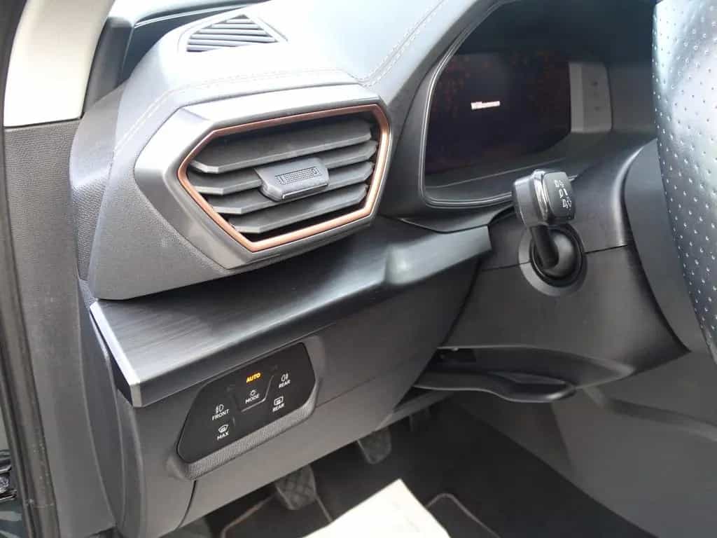 Cupra Formentor 1.5*NAVI*DAB*SHZG*LED*RFK*FULL LINK* 01/2022-photo-13