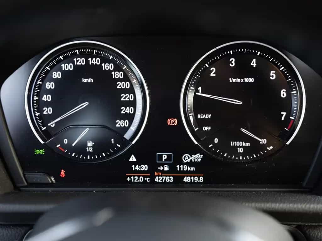 BMW 220 Active Tourer Advantage LED SHZ PDC KLIMA 08/2019-photo-10