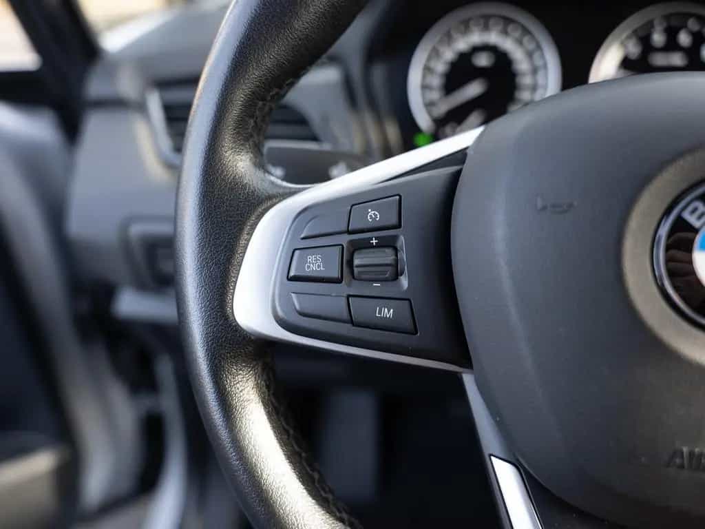 BMW 220 Active Tourer Advantage LED SHZ PDC KLIMA 08/2019-photo-17