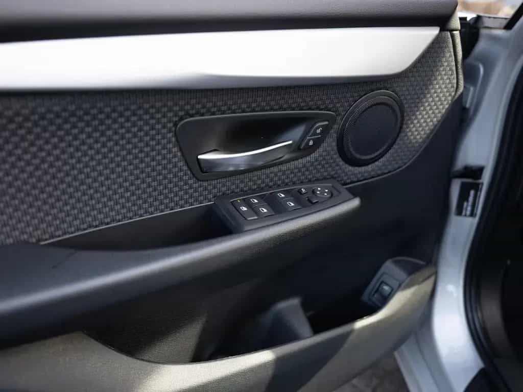 BMW 220 Active Tourer Advantage LED SHZ PDC KLIMA 08/2019-photo-21