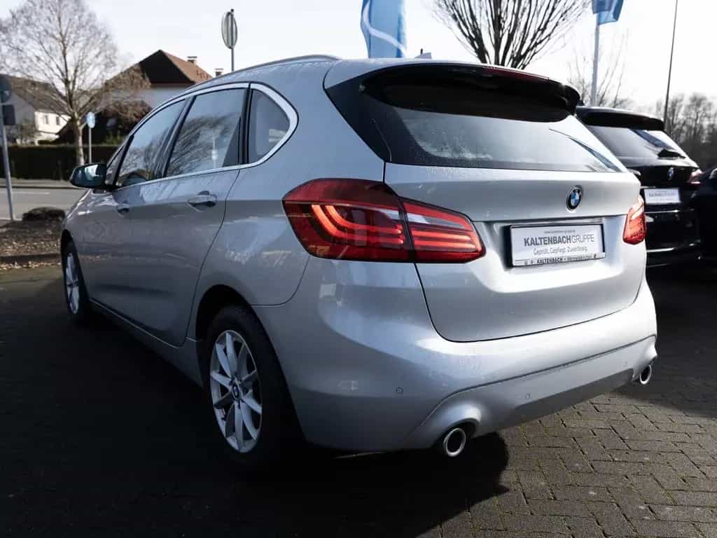 BMW 220 Active Tourer Advantage LED SHZ PDC KLIMA 08/2019-photo-6