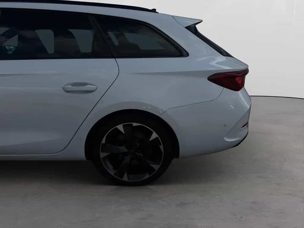 Cupra Leon SP 2.0 TSI DSG LED NAVI ACC BLINDSPOT 5-J-G 08/2023-photo-9