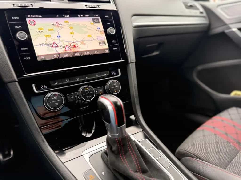 Volkswagen Golf VII Lim. GTI TCR/LEDER/ACC/NAVI/DYNAUDIO 12/2019-photo-12