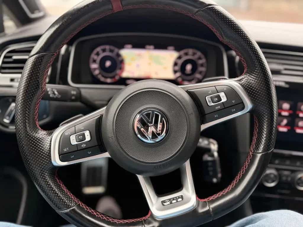 Volkswagen Golf VII Lim. GTI TCR/LEDER/ACC/NAVI/DYNAUDIO 12/2019-photo-14