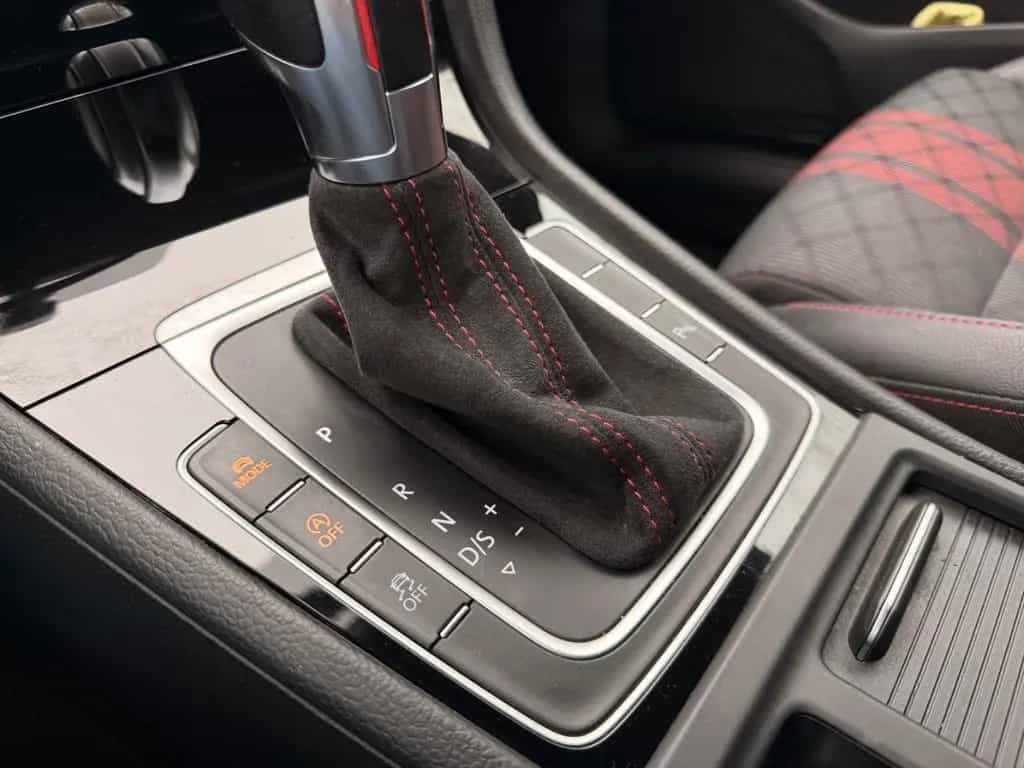 Volkswagen Golf VII Lim. GTI TCR/LEDER/ACC/NAVI/DYNAUDIO 12/2019-photo-15