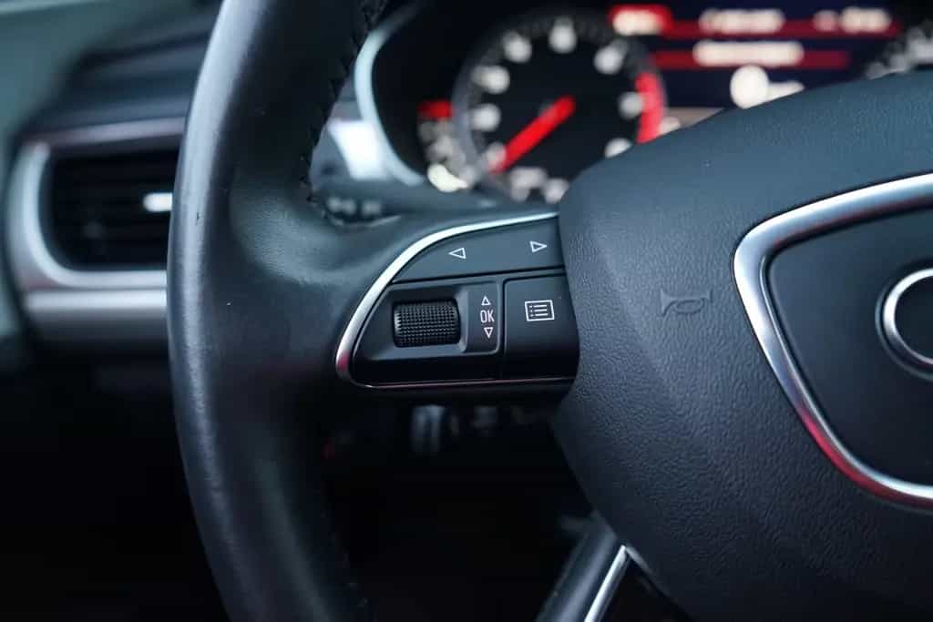 Audi A6 Avant 1.8 TFSI ultra Bi-Xenon Navi Tempomat 08/2018-photo-16