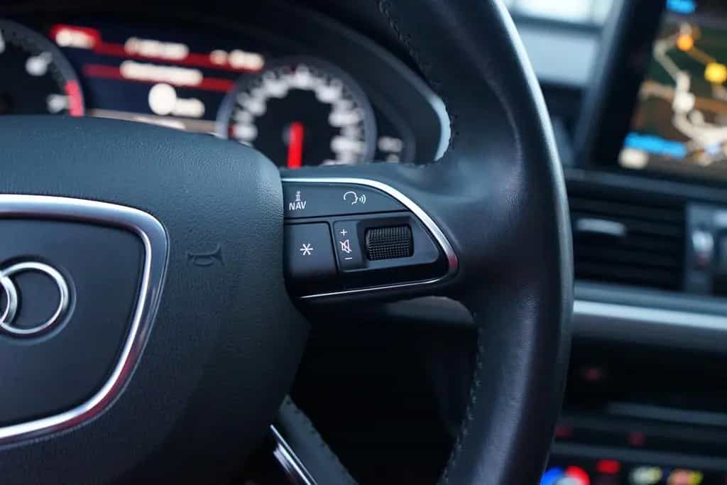 Audi A6 Avant 1.8 TFSI ultra Bi-Xenon Navi Tempomat 08/2018-photo-17