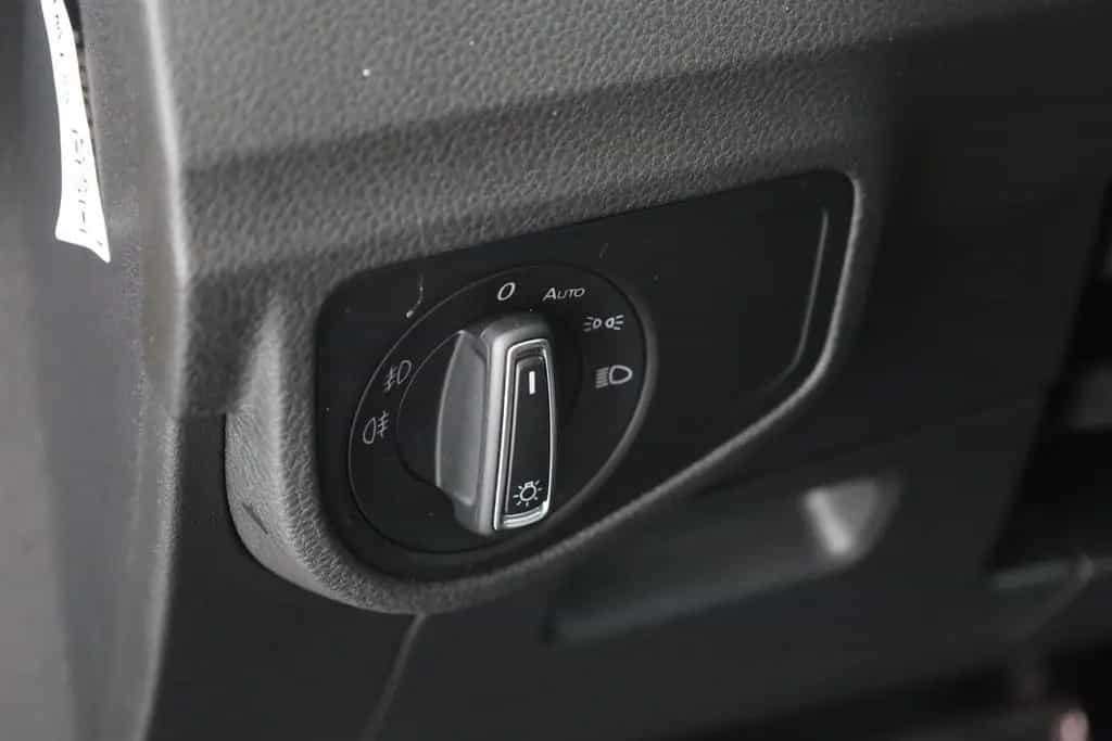 Volkswagen Golf VII Sportsvan 1.5 TSI DSG Highline LED ACC 02/2018-photo-19