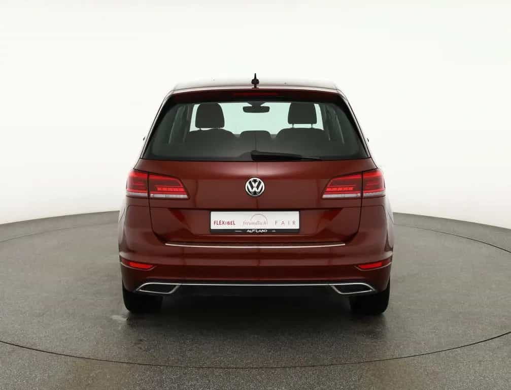 Volkswagen Golf VII Sportsvan 1.5 TSI DSG Highline LED ACC 02/2018-photo-3