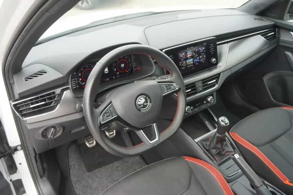 Skoda Kamiq 1.5 TSI Monte Carlo LED ACC SmartLink AHK 08/2020-photo-10