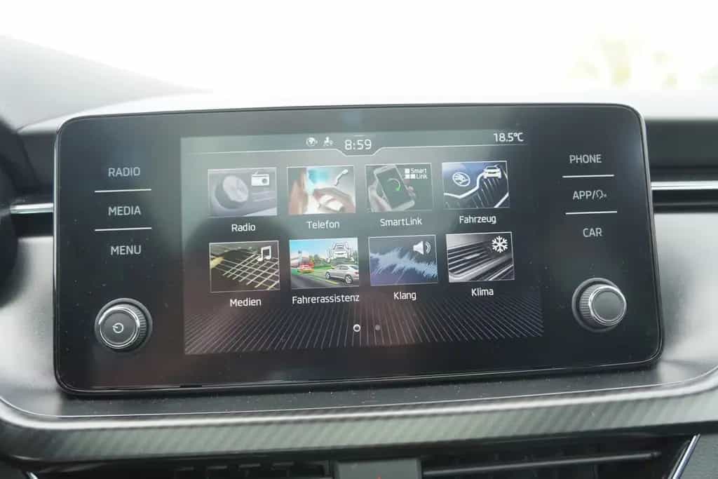 Skoda Kamiq 1.5 TSI Monte Carlo LED ACC SmartLink AHK 08/2020-photo-13