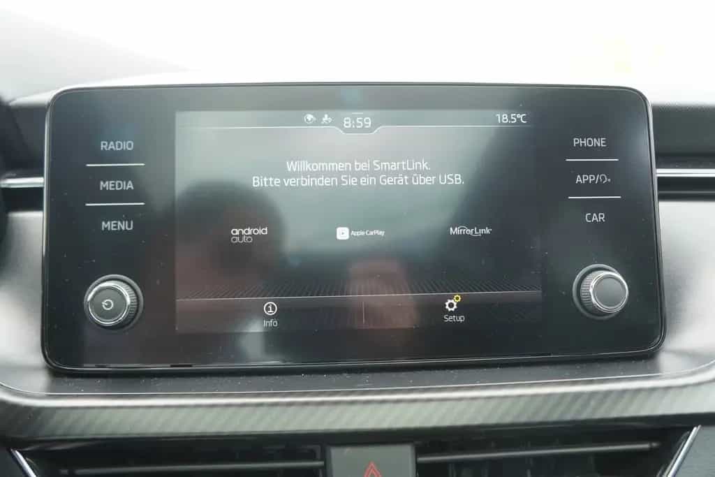 Skoda Kamiq 1.5 TSI Monte Carlo LED ACC SmartLink AHK 08/2020-photo-14