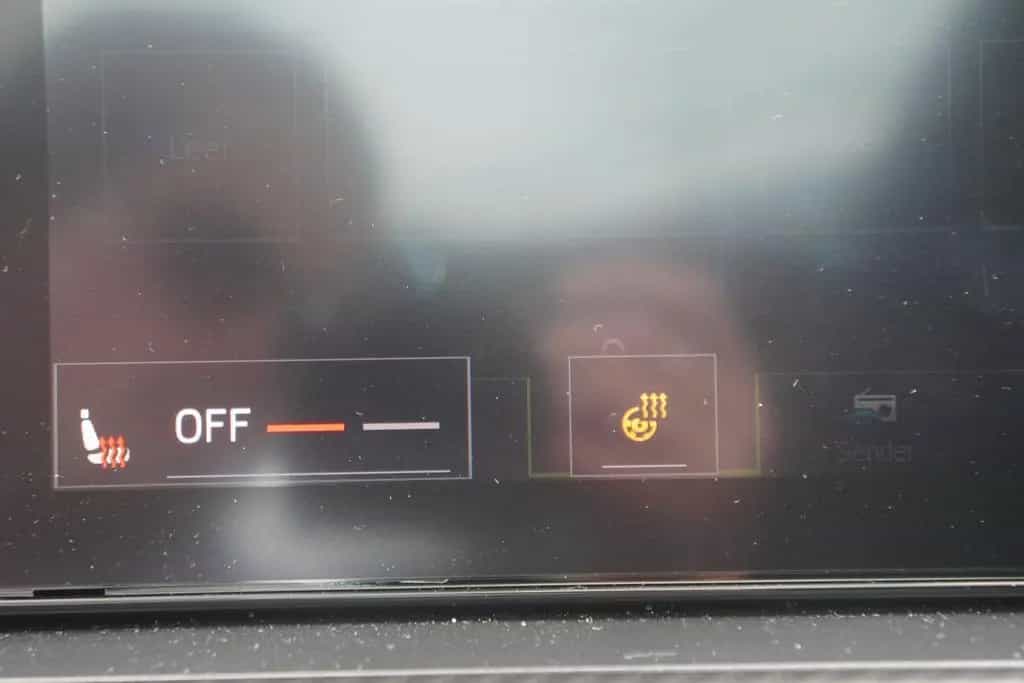 Skoda Kamiq 1.5 TSI Monte Carlo LED ACC SmartLink AHK 08/2020-photo-17