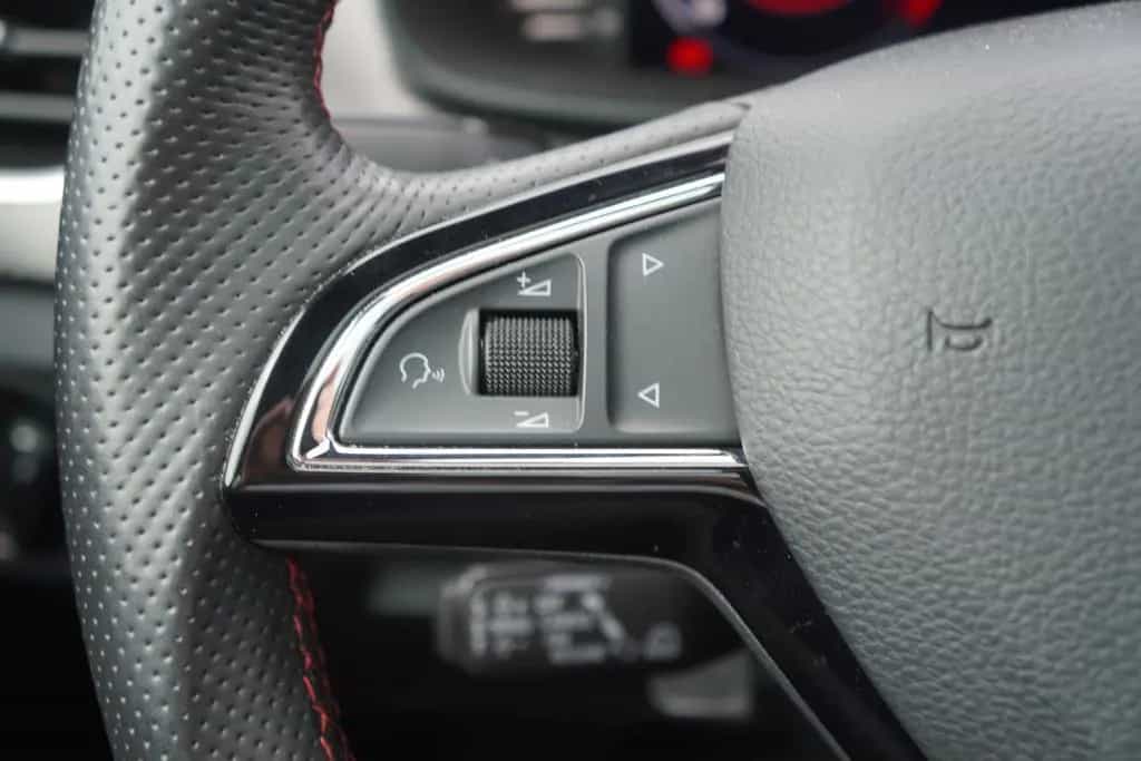 Skoda Kamiq 1.5 TSI Monte Carlo LED ACC SmartLink AHK 08/2020-photo-19